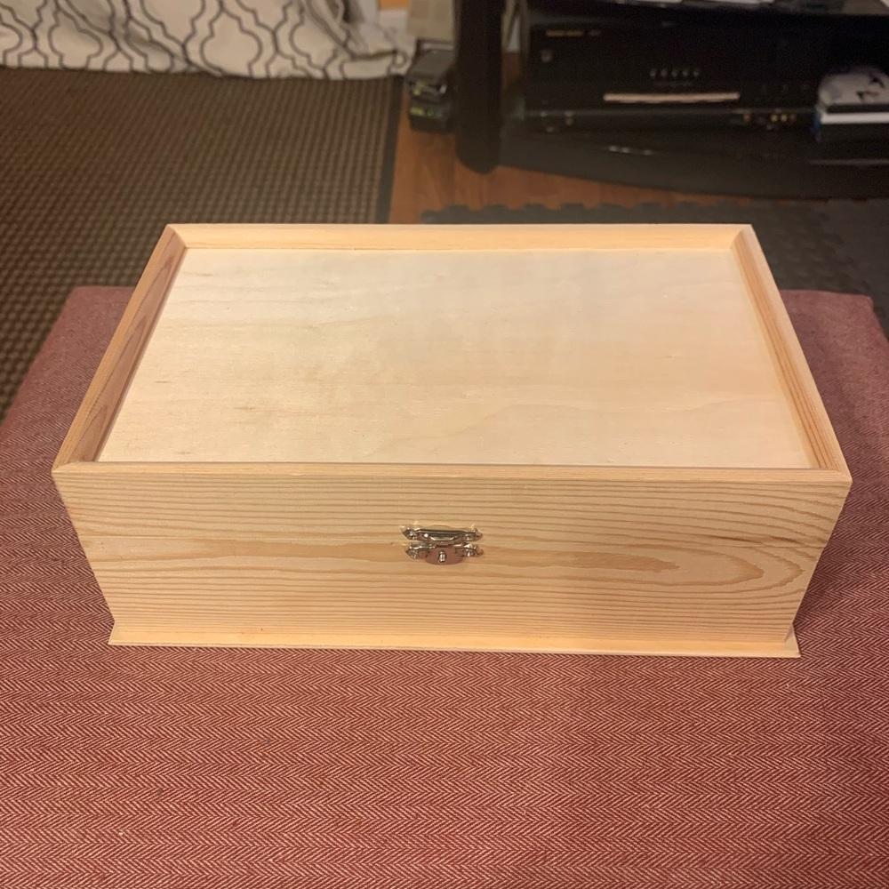 Jewellery box